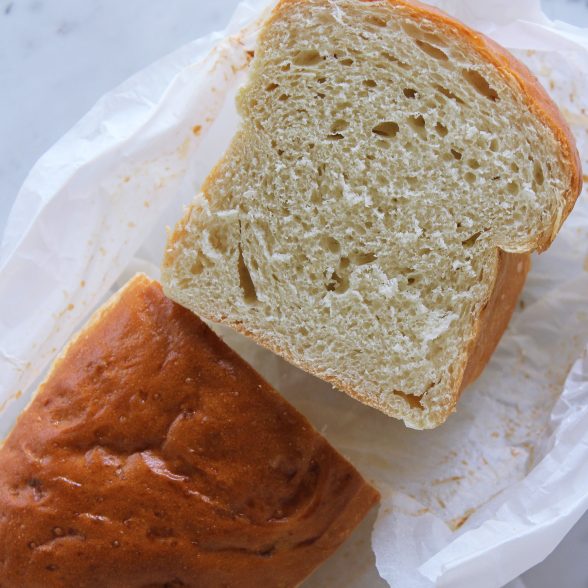 Forminė šviesi sumuštinių duona ‘Brioche’ 500 g